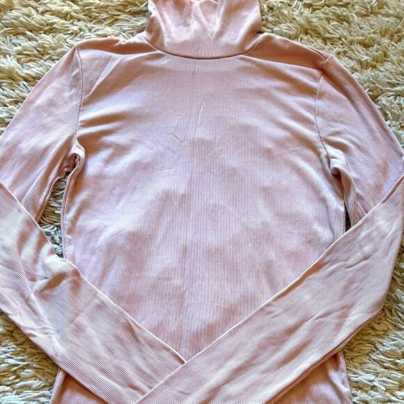 🔥 3/$40 NWOT Aritzia Wilfred Ribbed Turtleneck - Picture 2 of 3